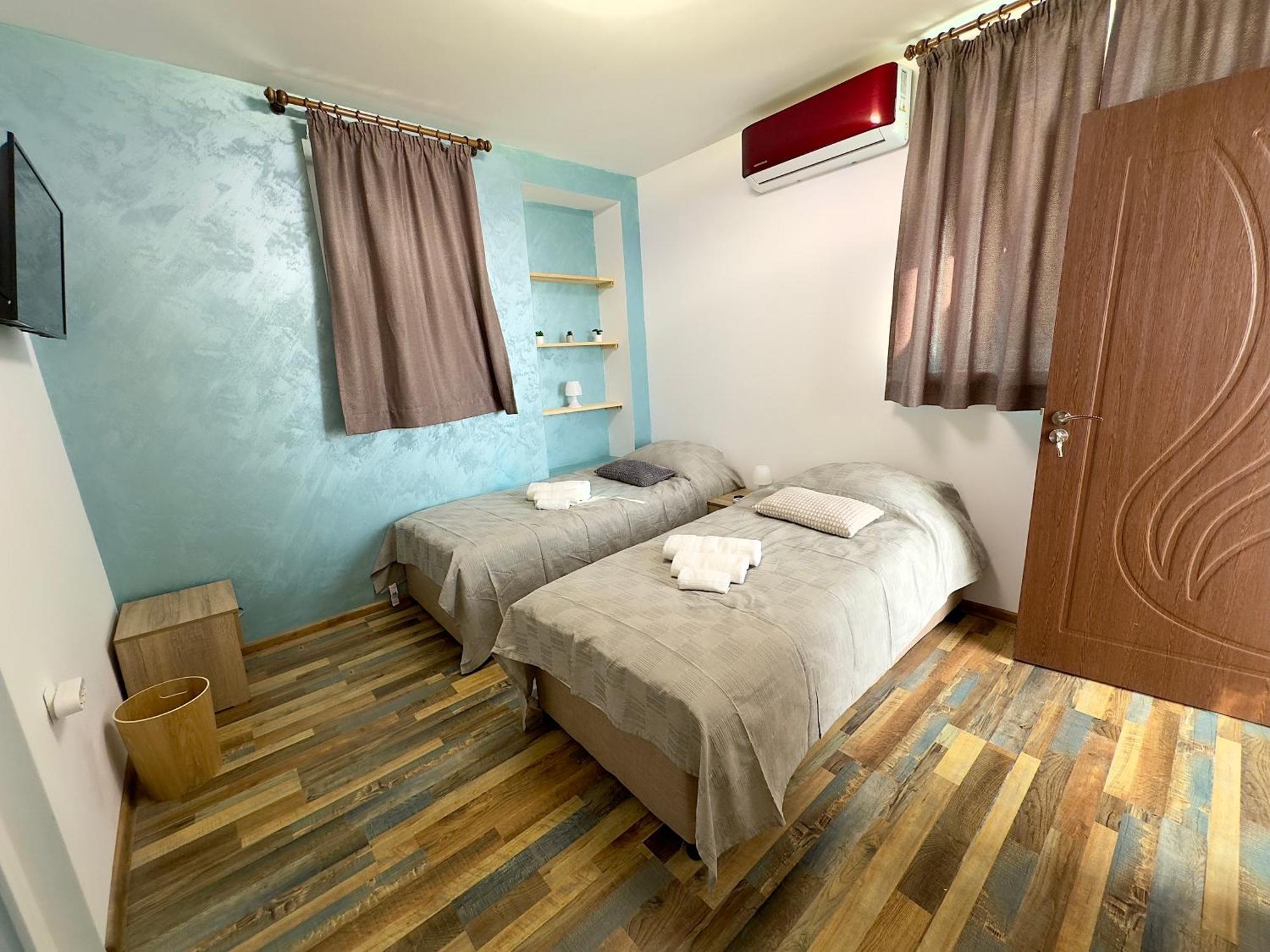 Navial Hotel กาโบรโว ภายนอก รูปภาพ